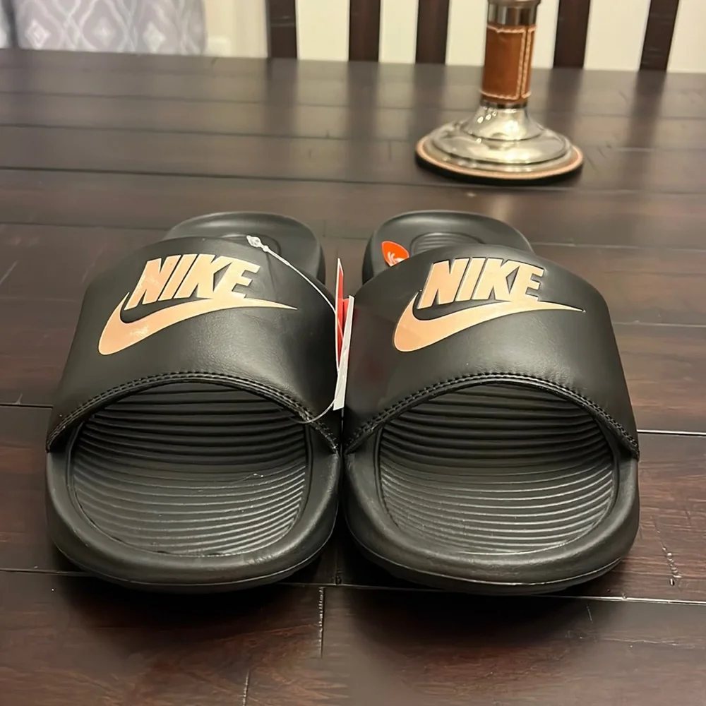 Nike Victori One Slides Sandals Shoes new CN9677 001 black bronze Women’s Size 8